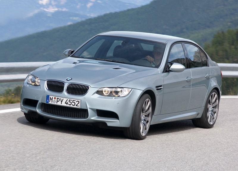 photo BMW-M3 SEDAN 04