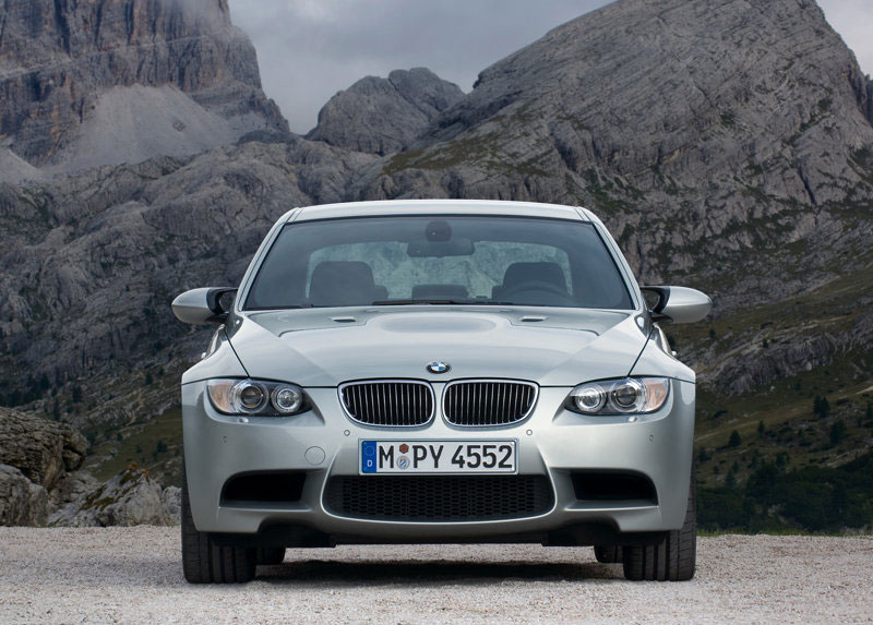photo BMW-M3 SEDAN 12